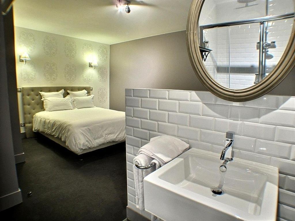 Hotel 19'Cent Le Creusot Phòng bức ảnh